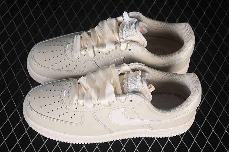 All categories Nk Air Force 1 Air Force series Nk Air Force 1 Low Air Force low-top Nike Air Force 1'07 Low Air Force 1 low-top casual sneakers IR0871-100